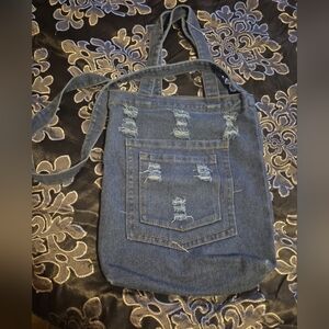NWOT Denim Distressed Prurse/Tote, 3 Pockets, Zip Closure 12x15"